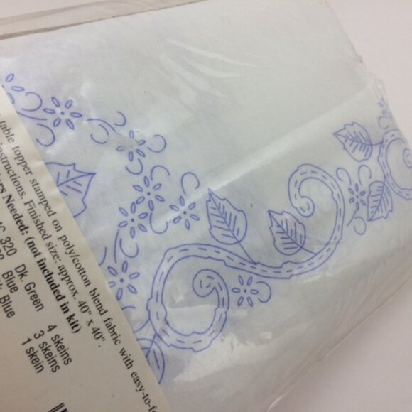 Vintage Bucilla Wild Roses Stamped Embroidery Table Topper 90s Special Edition - Picture 13 of 13